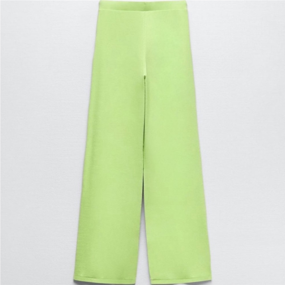 Zara flare high waisted green ribbed pants - Picture 4 of 11
